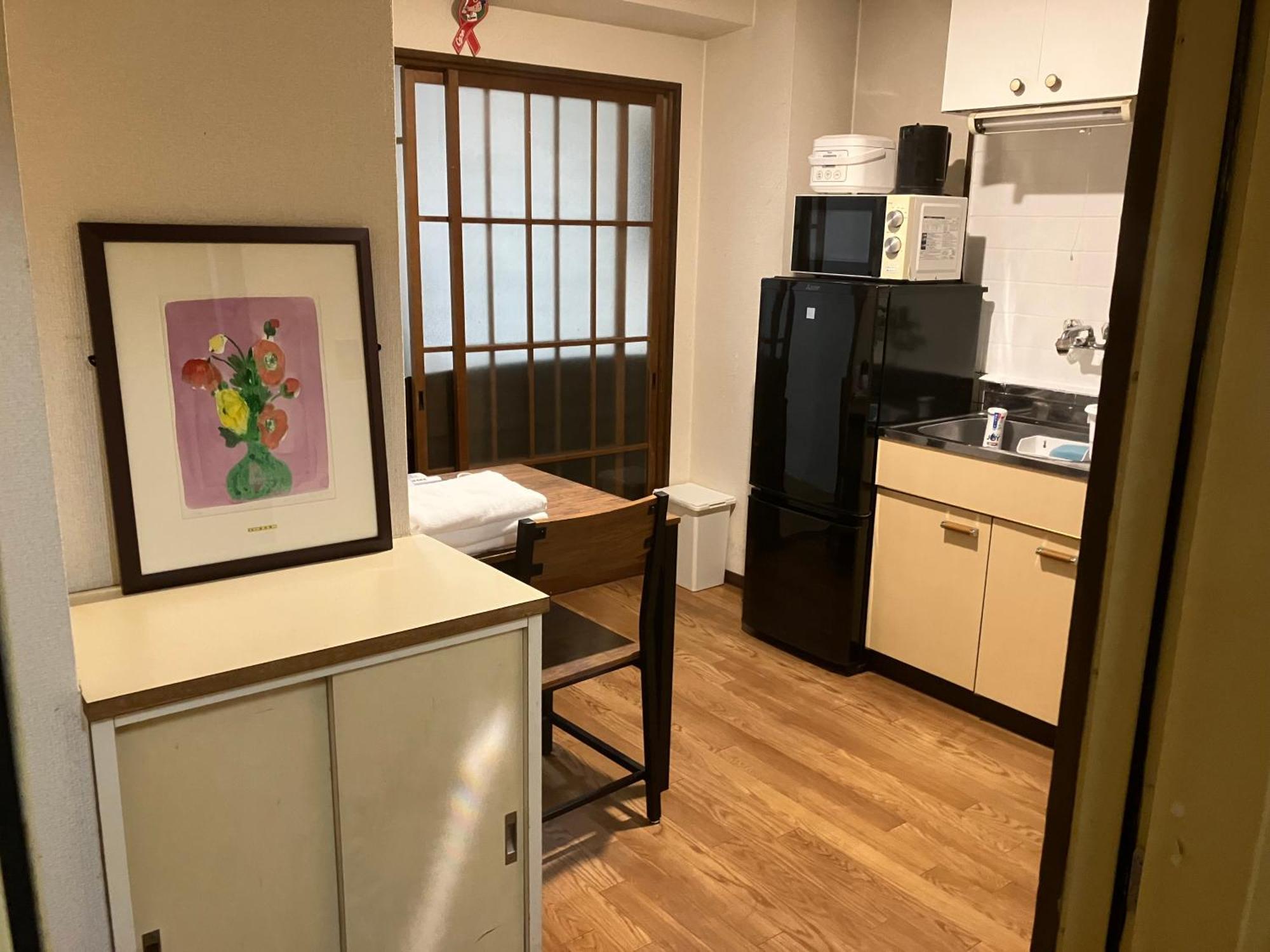 Casa Viento Stay Inn Hiroshima Buitenkant foto