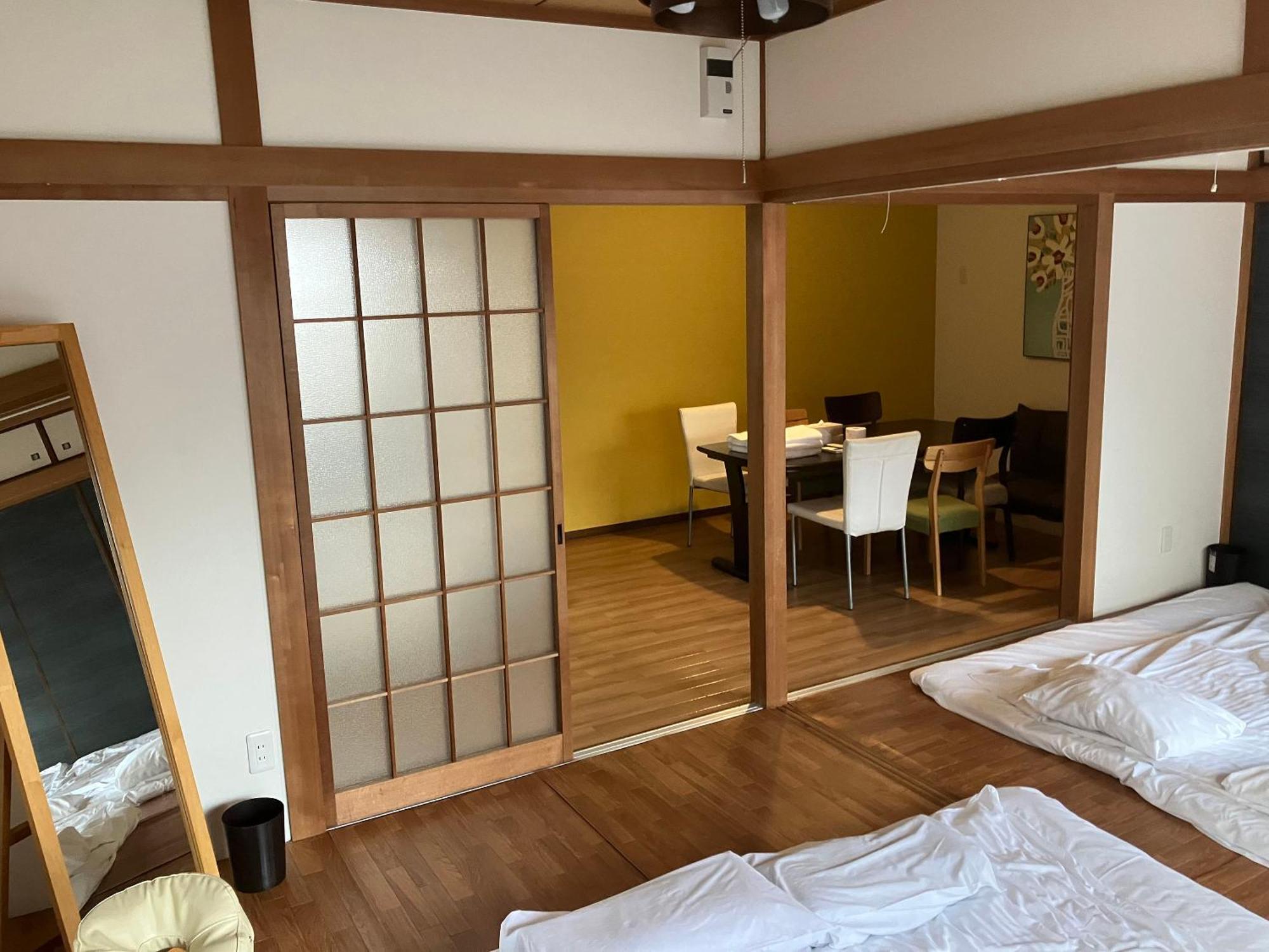 Casa Viento Stay Inn Hiroshima Buitenkant foto