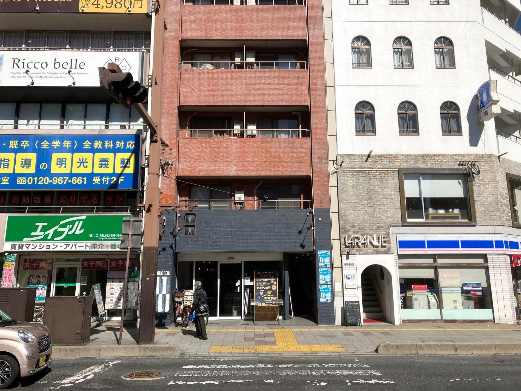 Casa Viento Stay Inn Hiroshima Buitenkant foto